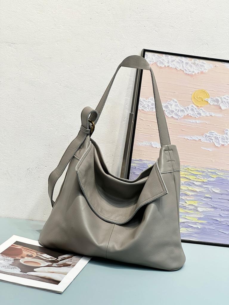 Top-grain Cowhide Soft Single-shoulder Bag 2026, Laid-back Style Genuine Leather Bag, Cross-body Texture