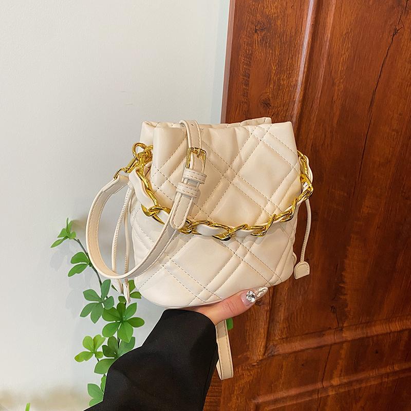 Bucket Bag, Women's Handbag, Work Bag, Carrying Chain, Shoulder Bag, Crossbody Bag, Exquisite and Versatile,  New Model
