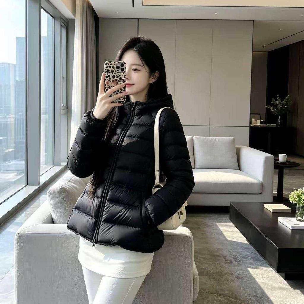Small waist light ribs down jacket winter women's short hooded year new small waist jacket tide