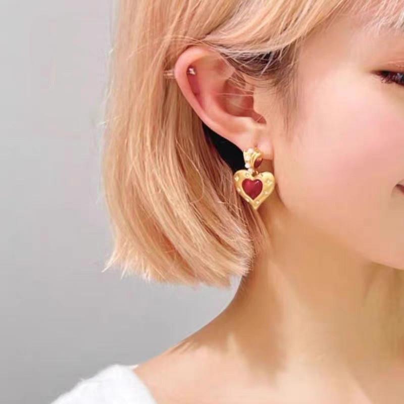 Desert Heart Retro Pearl Inlaid With Red Love Gemstone S925 Silver Needle Stud Earrings Temperament Versatile Earrings