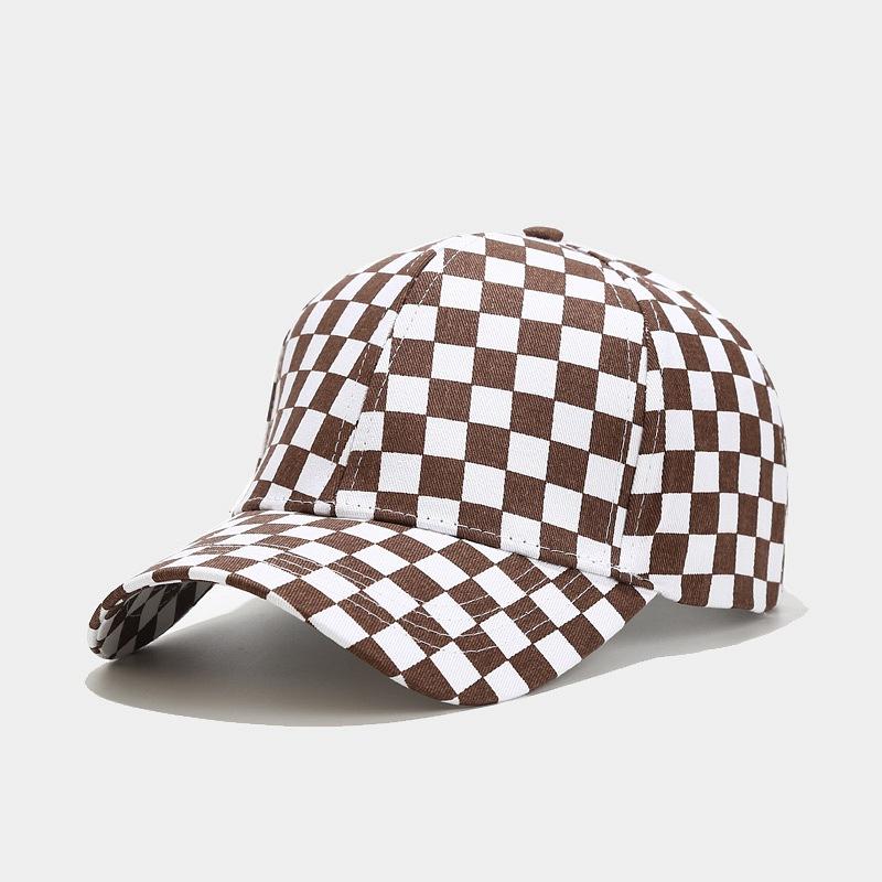 Fashion Hat New Creative Checkerboard Baseball Cap Men's and Women's Trend Casual Outdoor Sunscreen Visor Cap Curved Edge Cap
