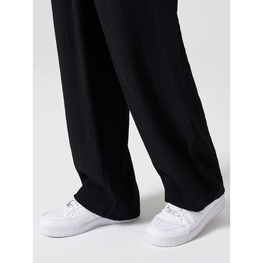 8SECONDS Wrinkle Texture Wide Pants Black (424721Ay25)