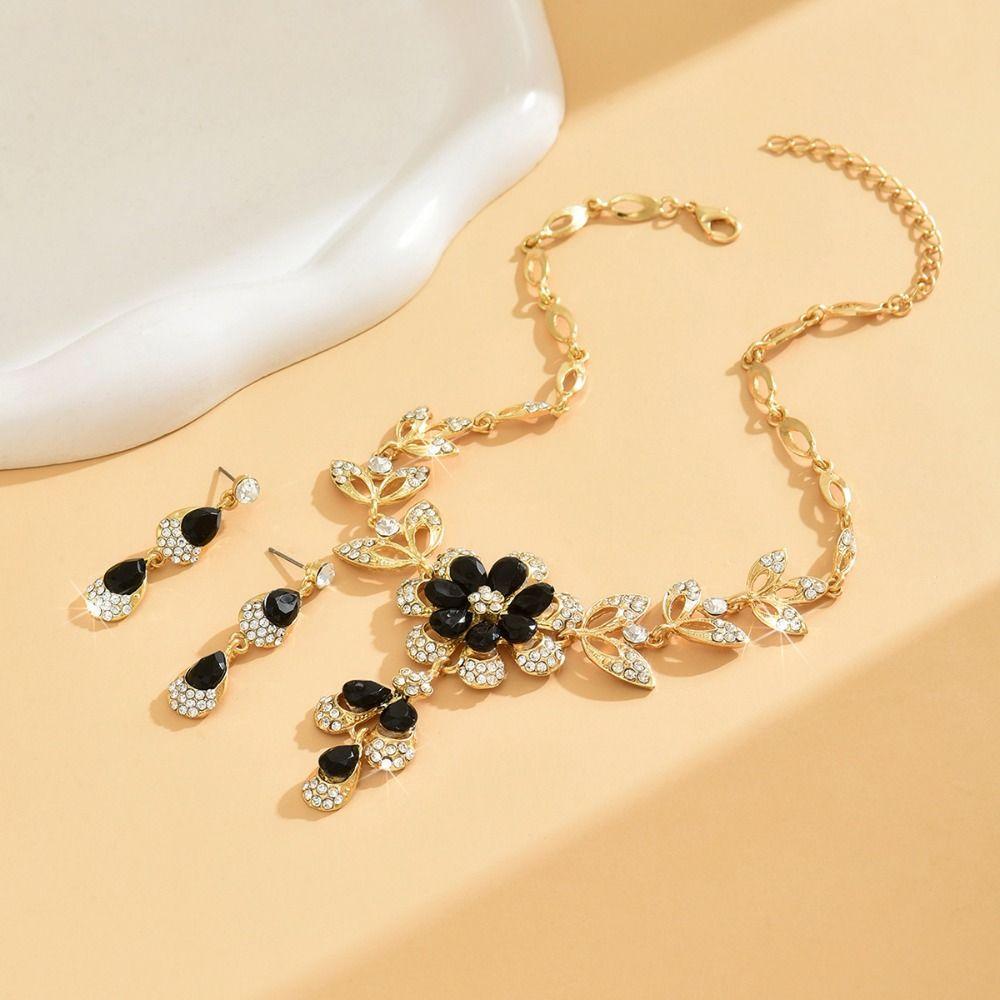 3PCS Exquisite Earrings Rhinestone Necklace Bridal Crystal Jewelry Set  Women