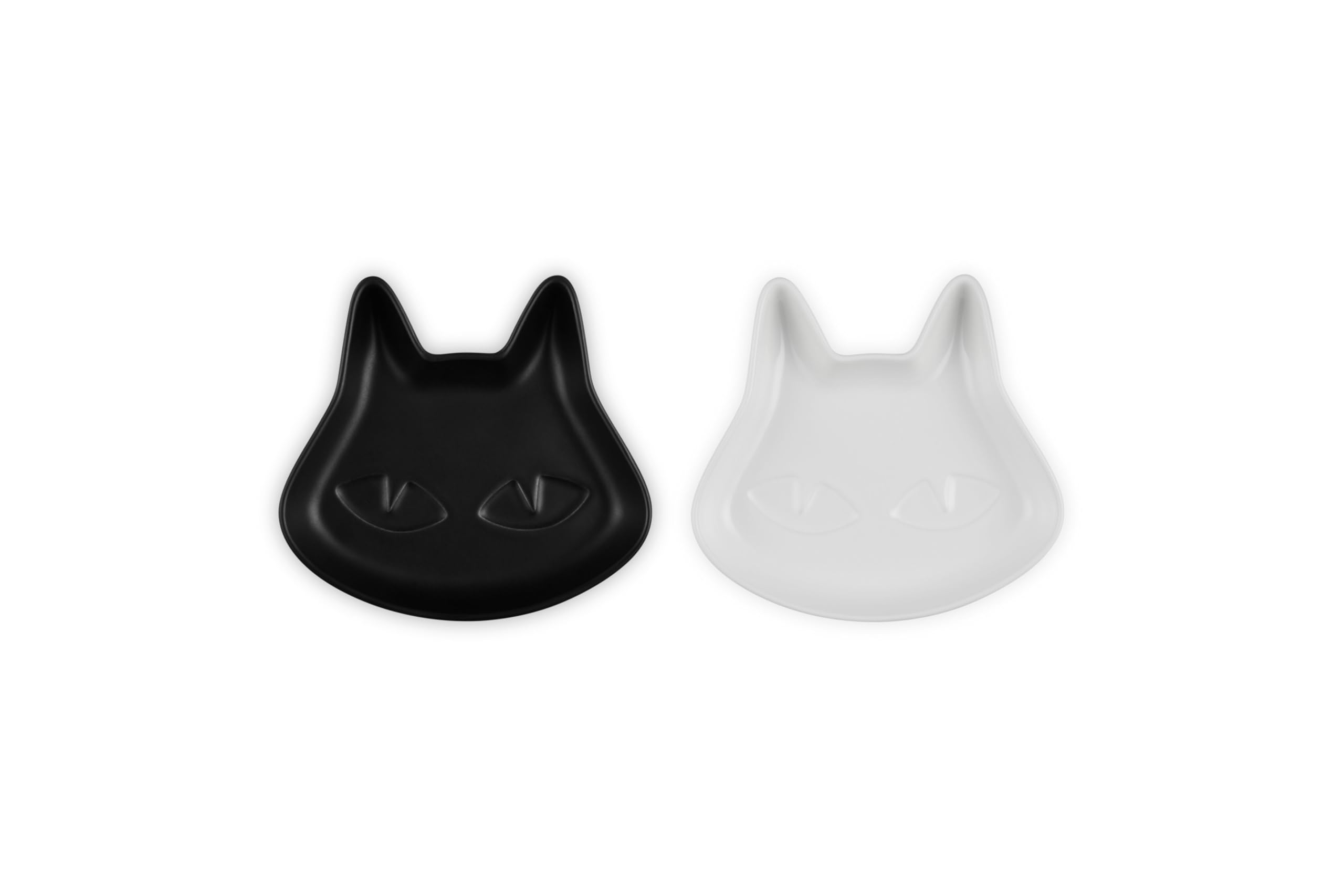 

Le Creuset Mini Cat Plates in Matte Halloween and Oven Safe Japanese (2-Pack) Black/White, Design, Microwave, Dishwasher, [Official Product]