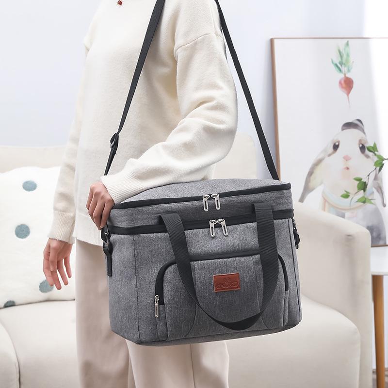 Double-Layer Insulated Picnic Bag - Large, Single Shoulder, Waterproof, Heat-Pressed, Fresh-Keeping, Outdoor Handheld.