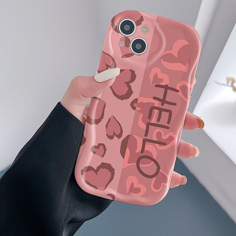 Cream-Color Painted Heart Phone Case For iPhone 17 16 Pro 15 14 Plus 13 12 11 Pro Max 17e 16e Fashion Wavy-edge Shockproof Cover
