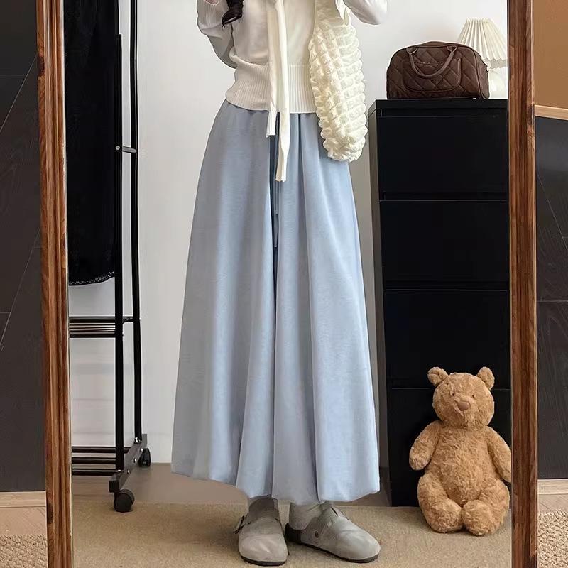 

Korean Glutinous Rice Puffy Flower Bud Skort, Women s Petite Relaxed Fit, Slimming Wide-Leg Pants, Spring/Autumn 2025 Style Large