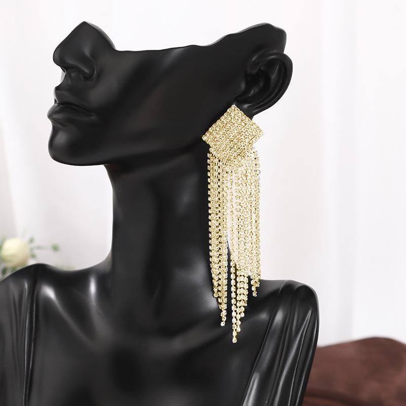 Trendy Rhinestone Tassel Earrings: Chic European & American Design, Versatile with Claw Chain Pendants