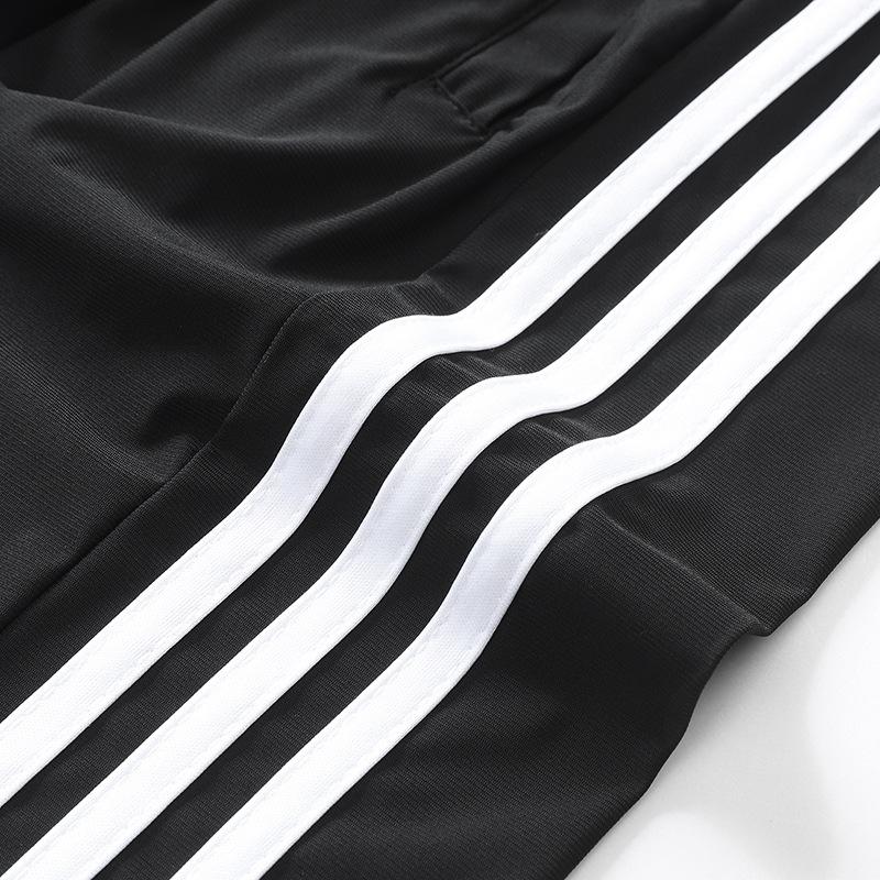 Men's High Stretch Ice Silk Shorts Plus Size Sports Five Quarter Pants Summer Thin Beach Pants