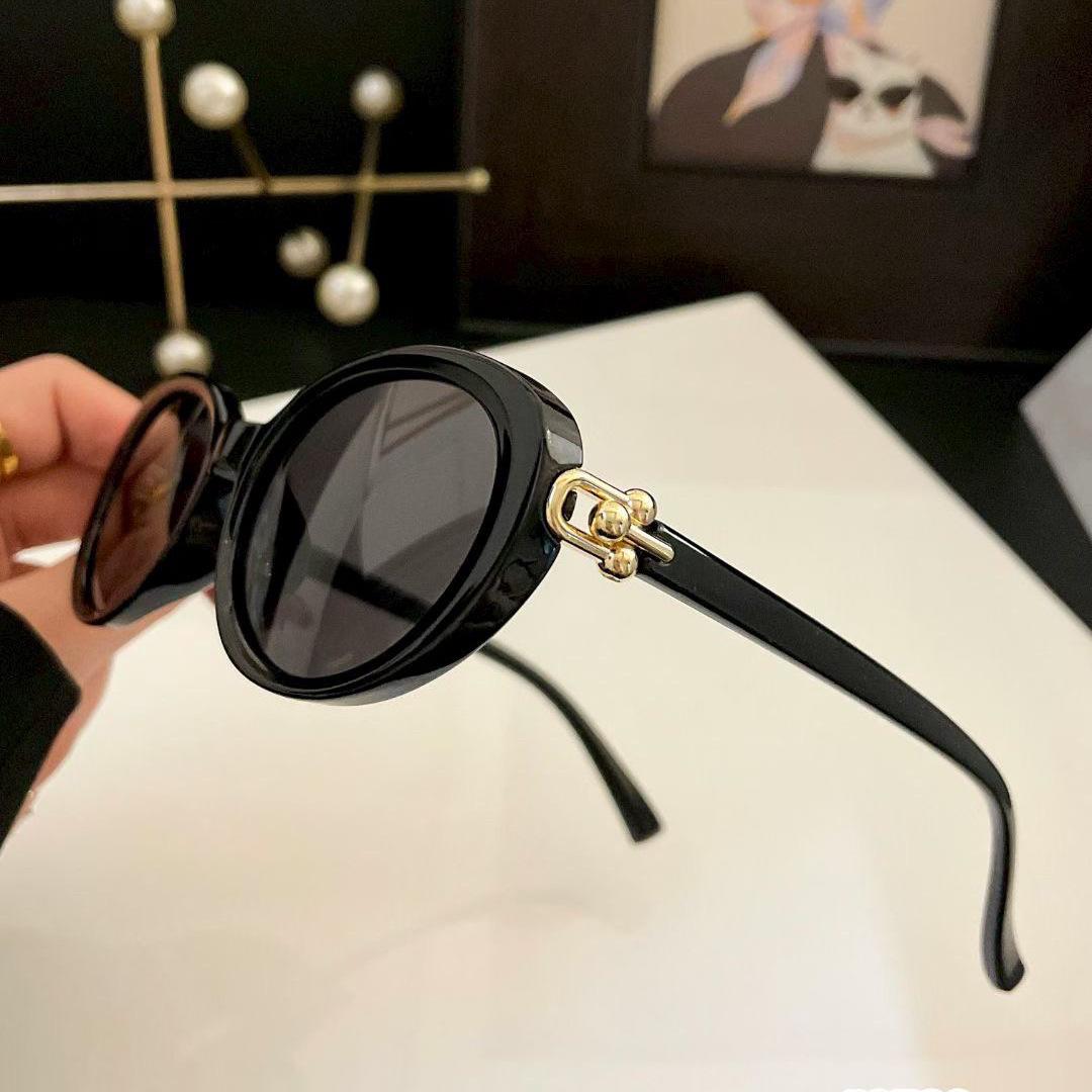 Women s Polarized Cat Eye Sunglasses - UV Protection, Small Oval Frame, TR90 Material