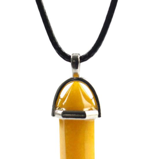 Schwarzes Seil Verstellbare Exquisite Damen Halskette Natürlicher Sechseckiger Stein Drahtumwickelter Anhänger Halskette Schmuckzubehör