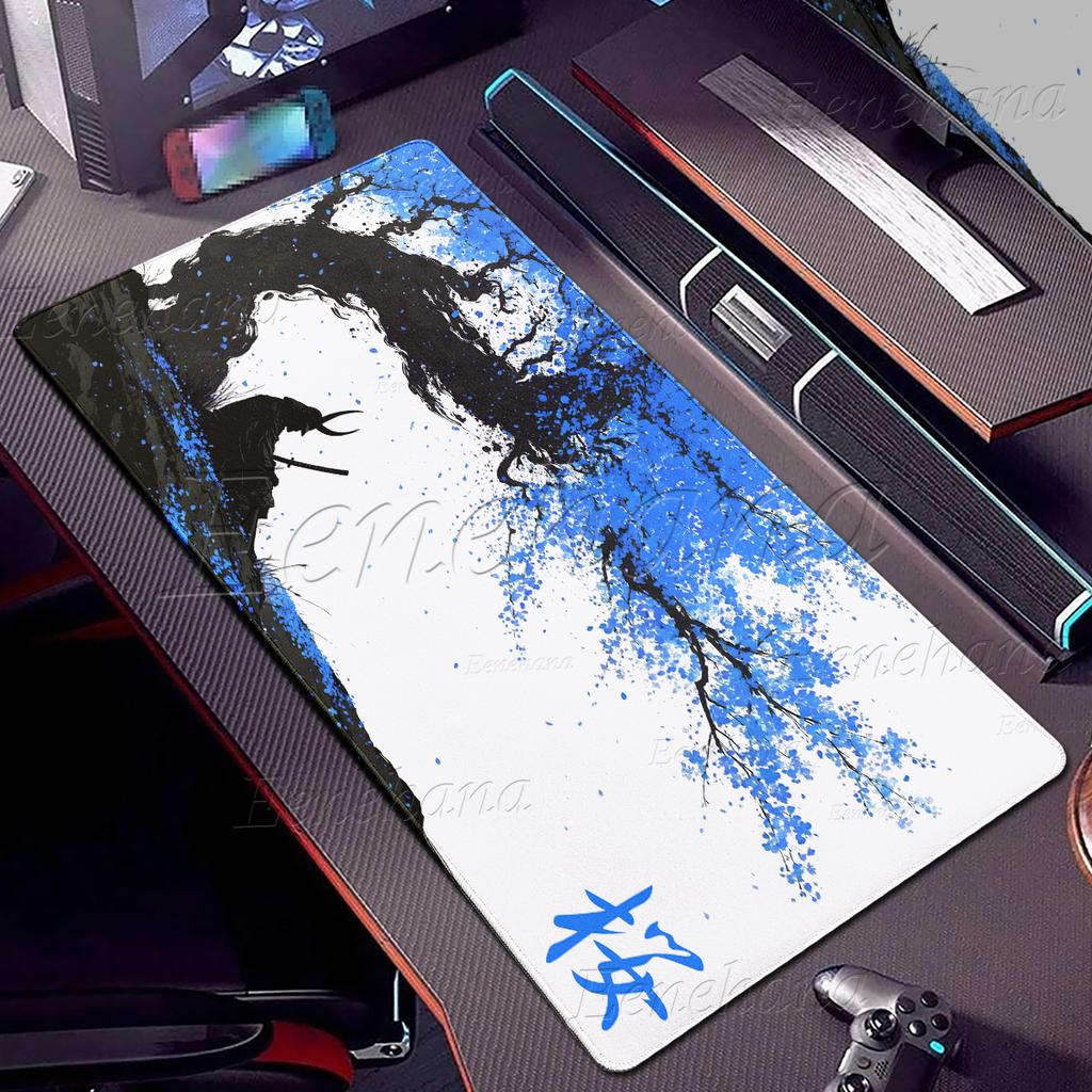 Samurai Anime Mauspads Sakura Landschaft Schreibtischunterlage Schwarz Weiß Gamer Tastatur Großes Mauspads PC Zubehör Gaming Laptop Teppich