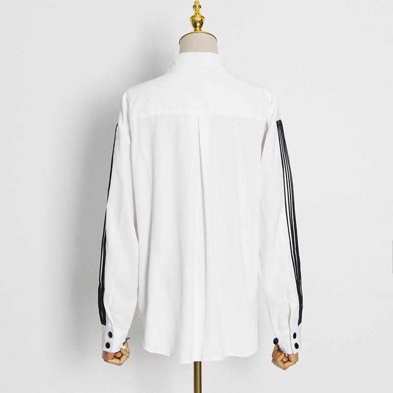 2025 Spring Korean Puff Sleeve Pleated Single-Breasted Loose Commuter Women's Shirt