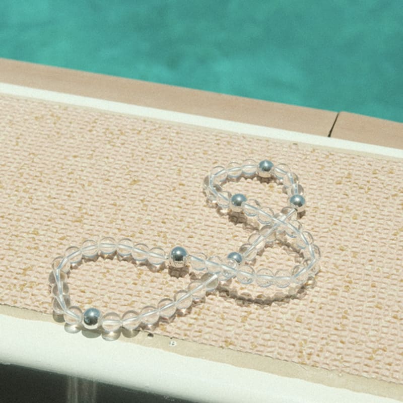 

oaeb Clear Ball Necklace - 8mm ONE