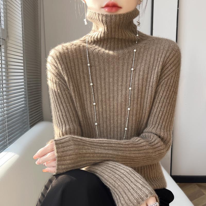 Damen Strickpullover mit hohem Kragen: Lässiger, schlank geschnittener Pullover für Herbst und Winter