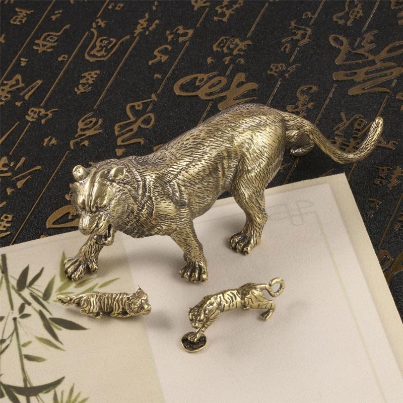 Handmade Oxidized Metal Maneater Carving Traditional Asian Animal Piece Decoration For House Office Styling