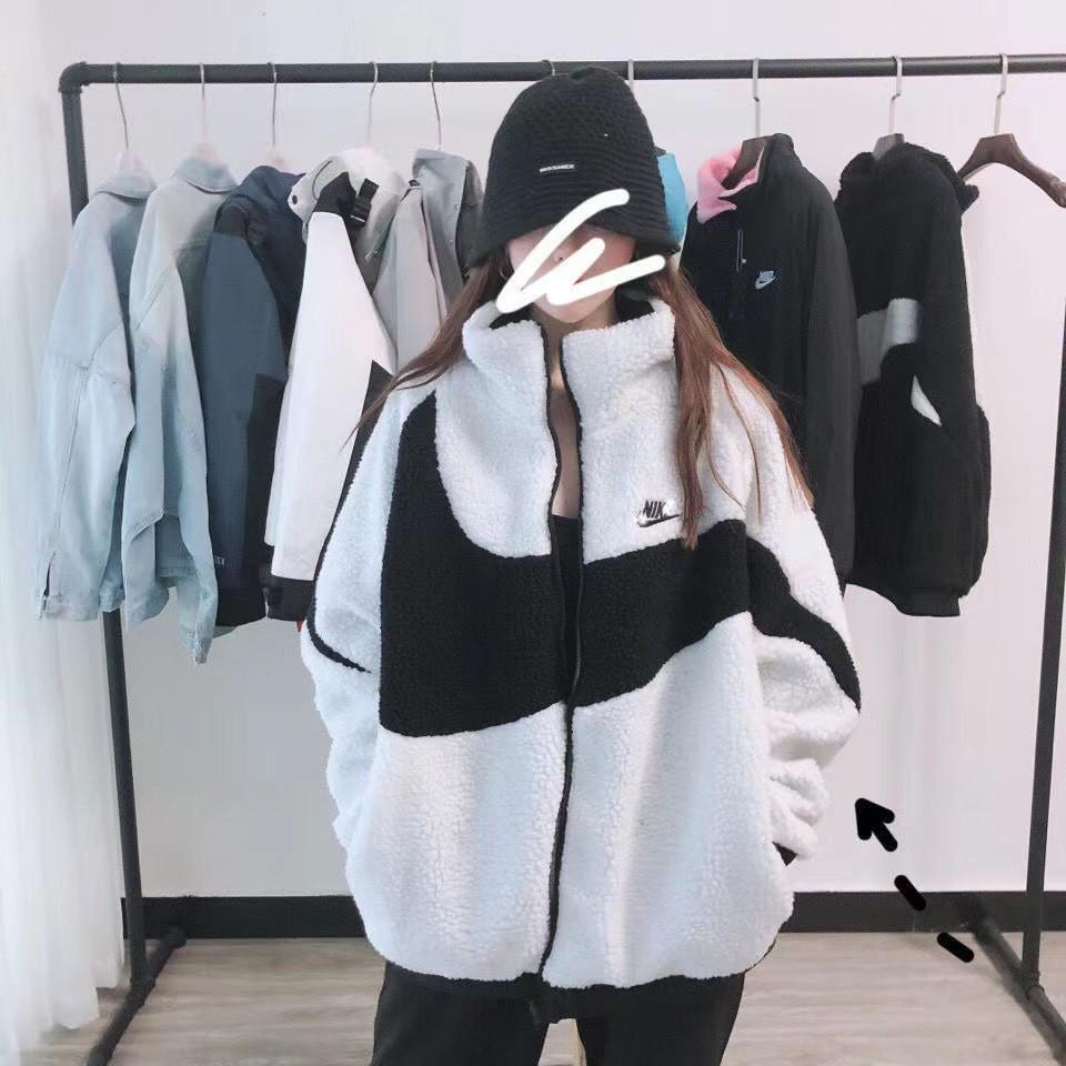 

Зимова куртка-фліс з овчини унісекс зі стійкою та великим логотипом, 2025 3XL чорний/білий