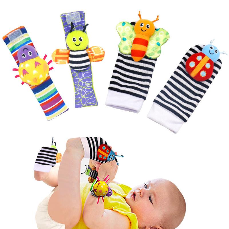 4pcs Cartoon 100% Cotton Soft Knitted Baby Wrist Rattle and Foot Finder Socks Musical Inflatable Toys for Boys 0-12 Months