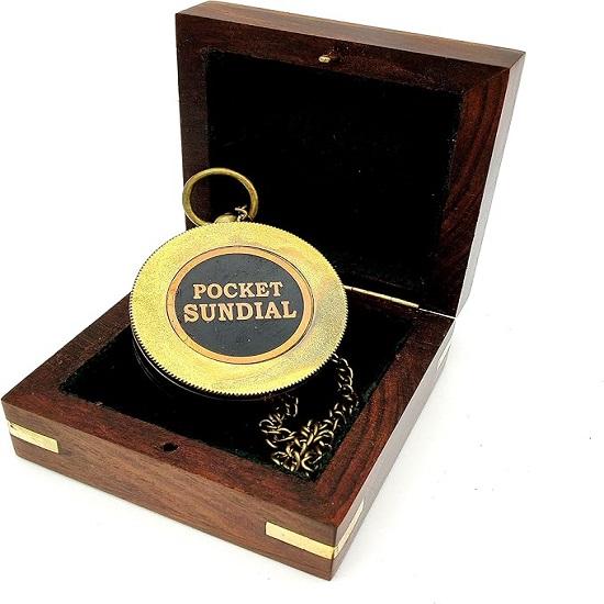 Pocket Sundial Compass, Both Side On Lid Handwork
