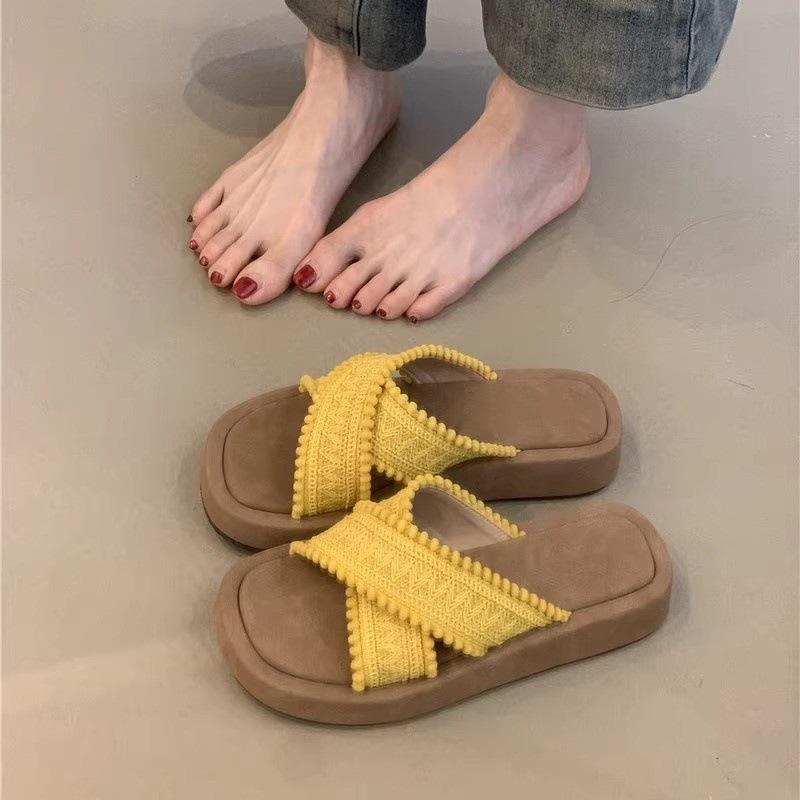 Platform Small Man Cool Slippers Summer 2025 French Gentle Fairy Vacation Cross Sandals Female