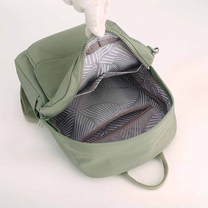 Zaino impermeabile in nylon da donna - Daypack leggero ad alta capacità per scuola, lavoro e viaggi