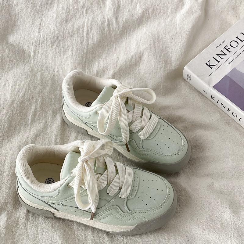 

Thick baseplate shoes women s new spring and autumn casual versatile niche light sports trendy bread shoes 35