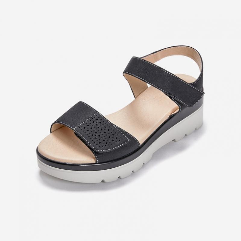 Simplet By ESquire Simple Women S Mona Punching SandalS Black