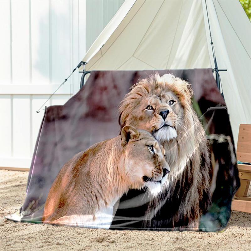 1pc Wolf Pattern Blanket, All Season Lightweight Home Office Outdoor Nap Multifunctional Blanket