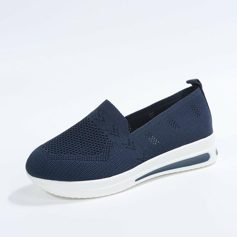 Spring and Autumn New Large Size Women's Shoes Breathable Flying Weaving Casual Single Shoes Women's Daily Comfort Shallow Mouth Walking