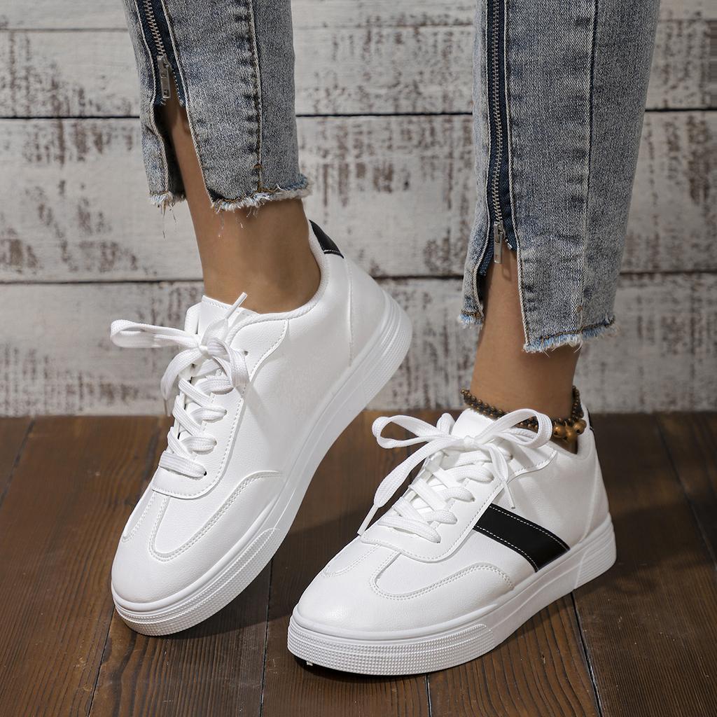 Fashion Spring Thick Soled Round Toe Classic Floral Retro Sponge Shoes, Fashionable and Versatile Height Increasing Casual Shoes