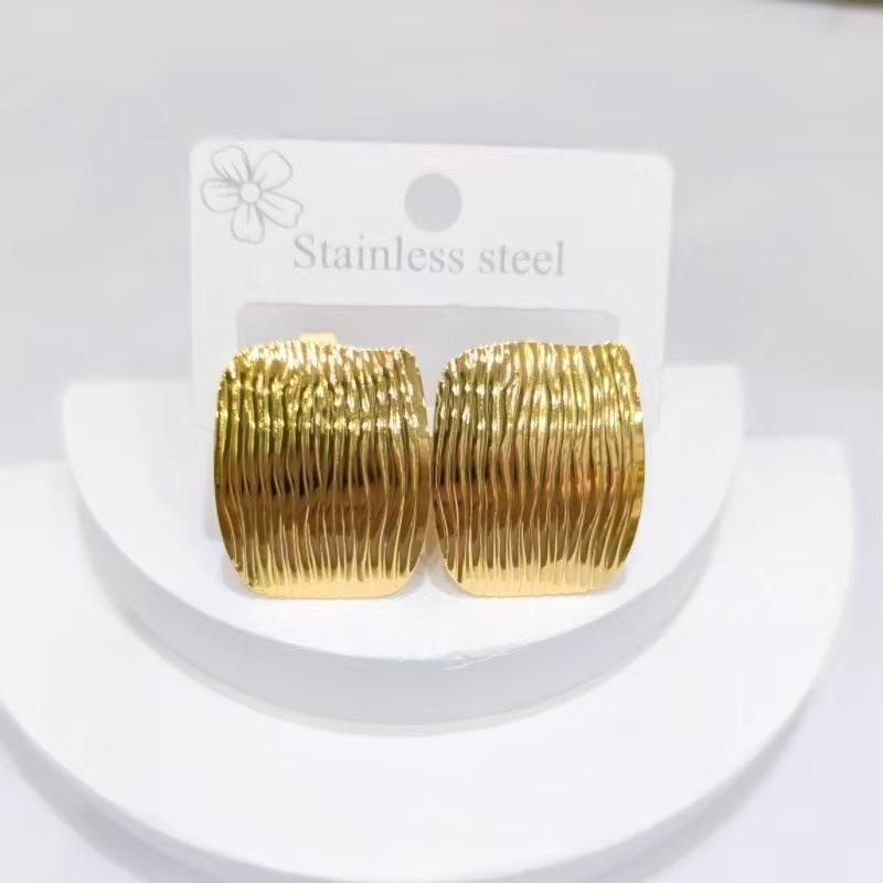 Retro Geometric 304 Stainless Steel Ear Studs with Concave-Convex Design