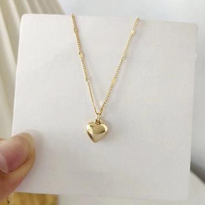 Simple Love Pendant Clavicle Chain Necklace Trendy Gold Color Choker for Women Fashion Jewelry Personalized Gift