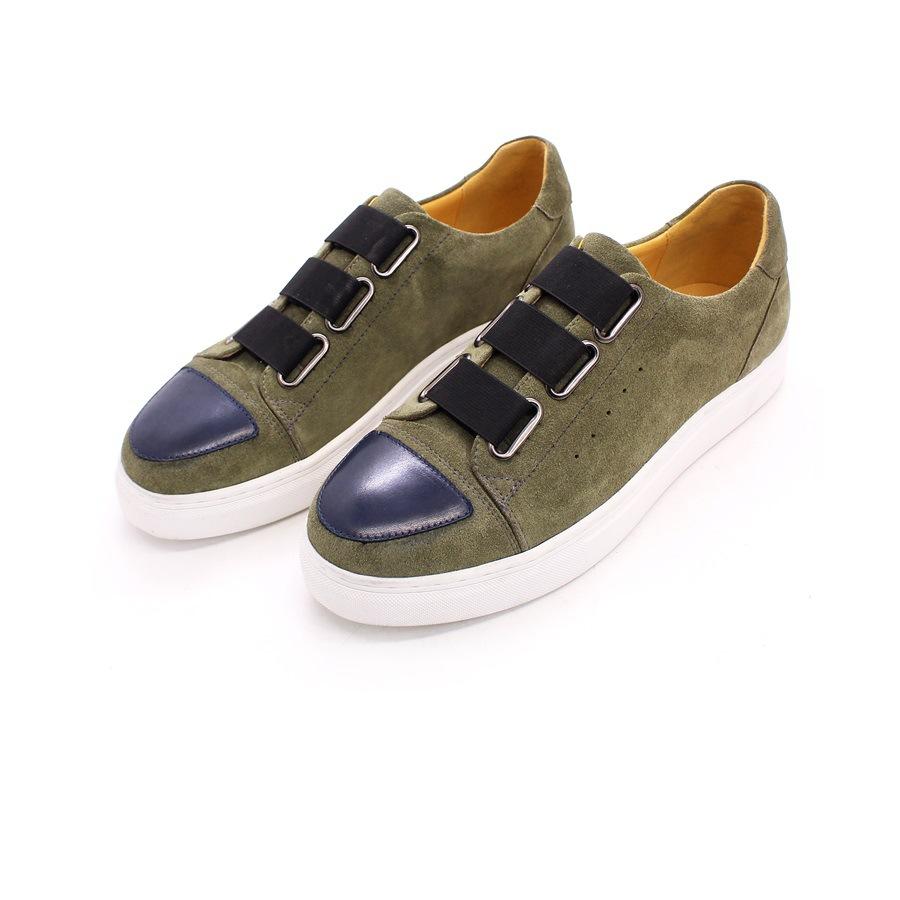 Casual Leather Shoes Large Size Shoes Men'S Leather Breathable Flat Comfortable Board Shoes Elastic Band Men'S Leather Shoes