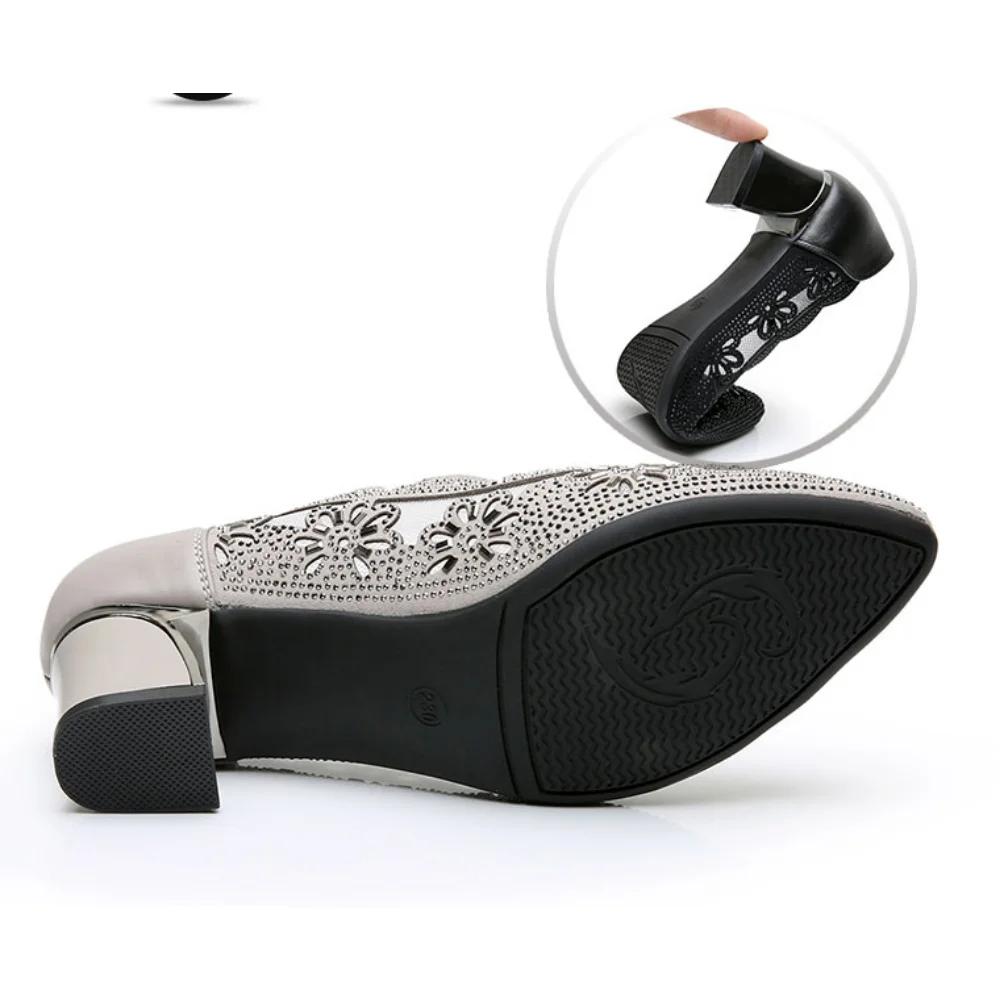 Summer Fashion Hollow Out Genuine Leather Pumps Women Shoes Med Heels Square Diamond Mesh Ladies Office Crystal Pointshoes