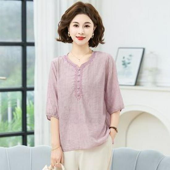

2026 Summer High-End Women s Fashion: V-Neck Casual Plus Size Loose Top for Middle-Aged Women 4XL (135-150 jin)