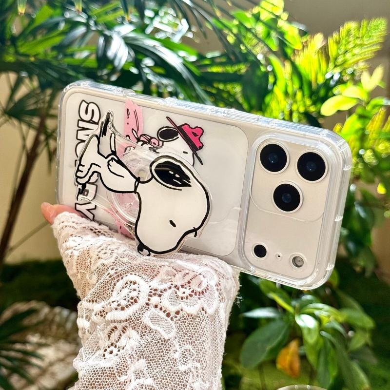 Cute Snoopy hug Charlie friend Holder Phone Case For iPhone 11 12 13 14 15 16 17 Pro Max Plus Funny Snoopy bracket TPU Cover