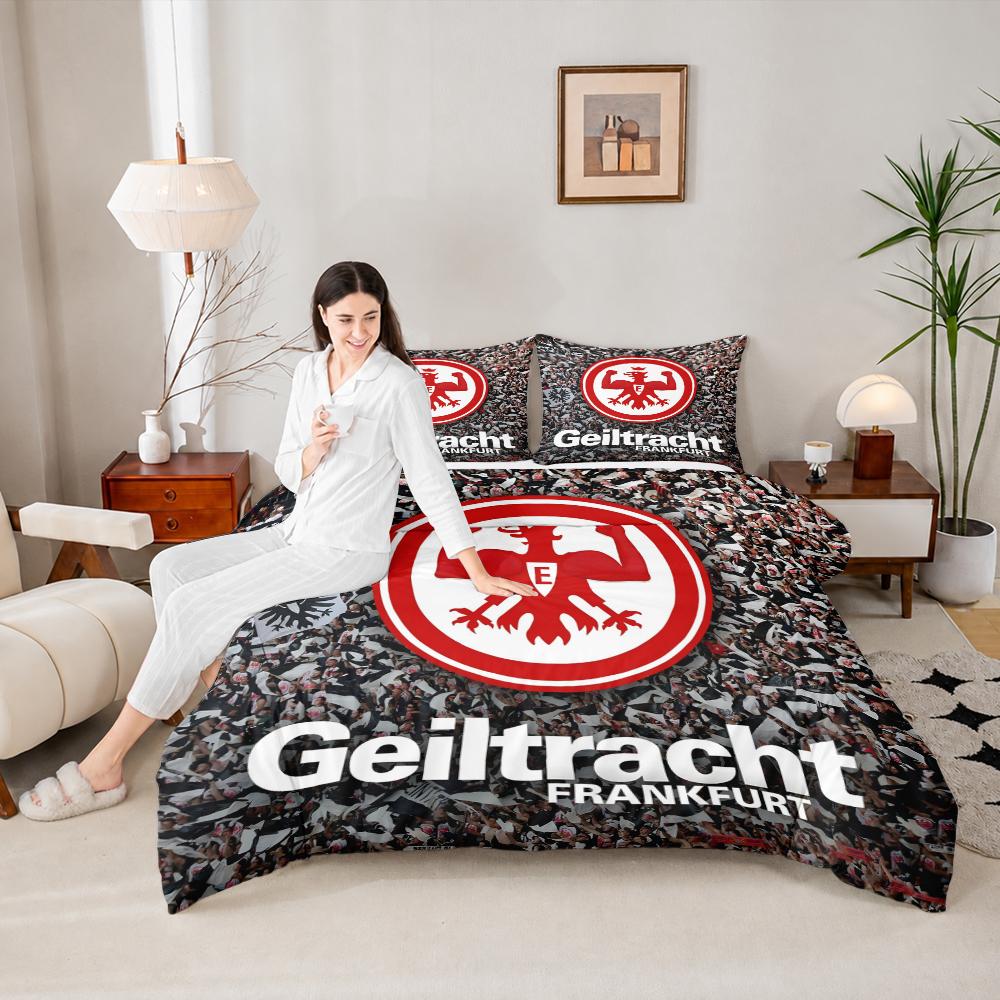Eintracht Frankfurt Eagle Crest 3 Piece Bedding Set, Fan Crowd Soccer Badge Duvet Cover Set for German Football Fans