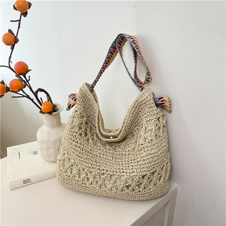 Straw bag women's large-capacity new straw bag woven tote bag seaside portable shoulder armpit bag