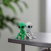 3D-gedruckte Alien-Statue, Sci-Fi UFO Alien-Skulptur, Lustige sitzende Alien-Figur, Kreatives Ornament für Zuhause Büro Schreibtisch Regal Arbeitsplatz Kaffee