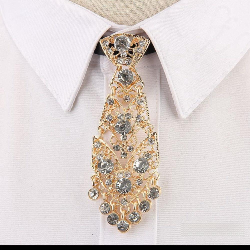 

Adjustable Crystal Neckties Fashion Metal Short Tie Special Rhinestone Tie Wine Party 004