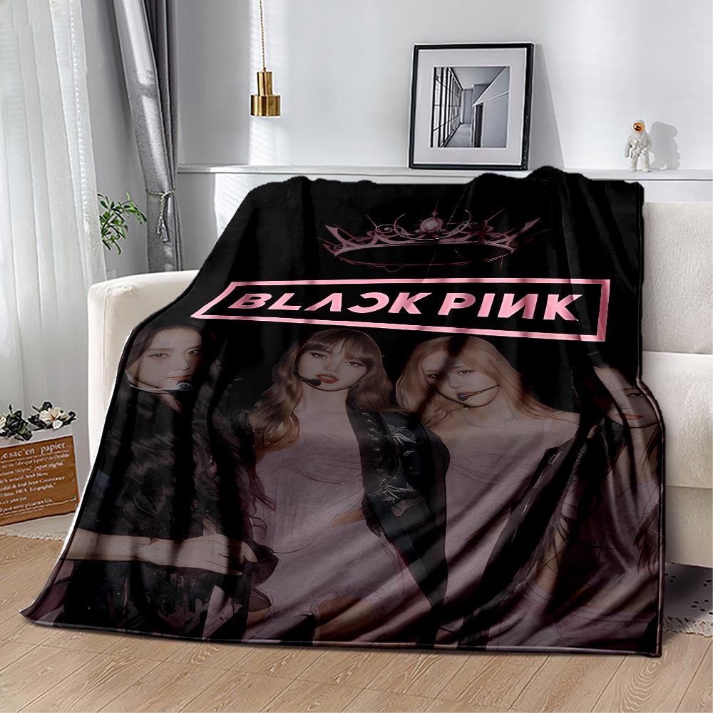 Girl Group Poses Blanket Soft Warm Cozy Suitable for Picnics Couch Office Chair Four Seasons Universal Digital Print