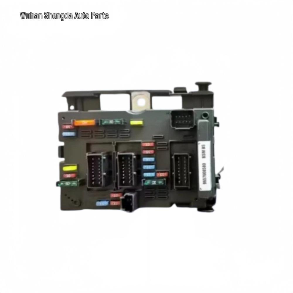 

Peugeot Citroen C2/C3 Engine Fuse Box - 6500Y1