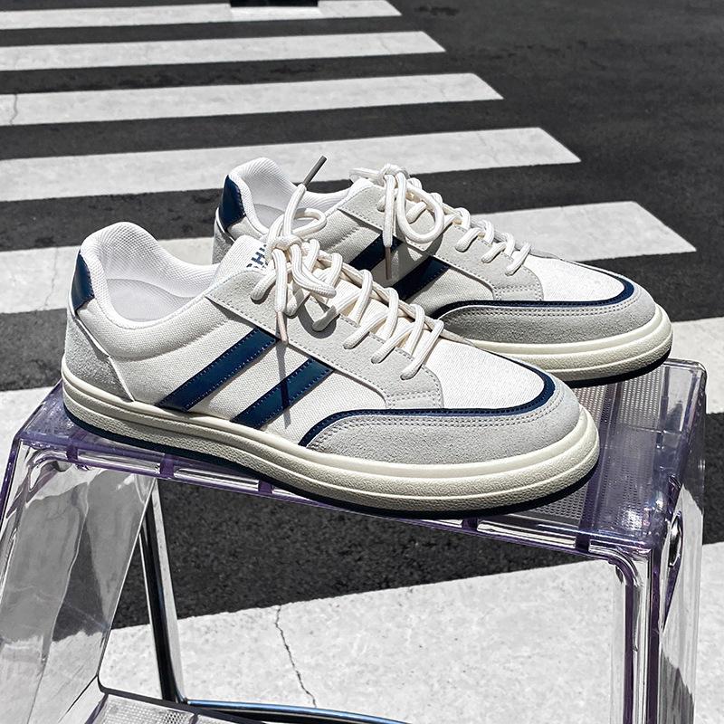 

Дышащая летняя мужская обувь. Новые повседневные белые туфли. Тонкие универсальные туфли на двухцветной подошве.