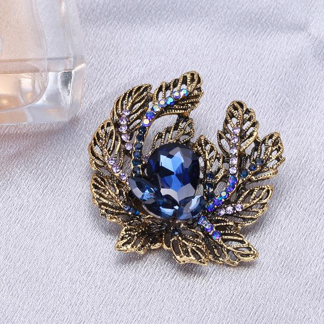 

Элегантный темпераментный цветок брошь европейский и американский стиль атмосфера личность брошь женский пальто кардиган булавка синий