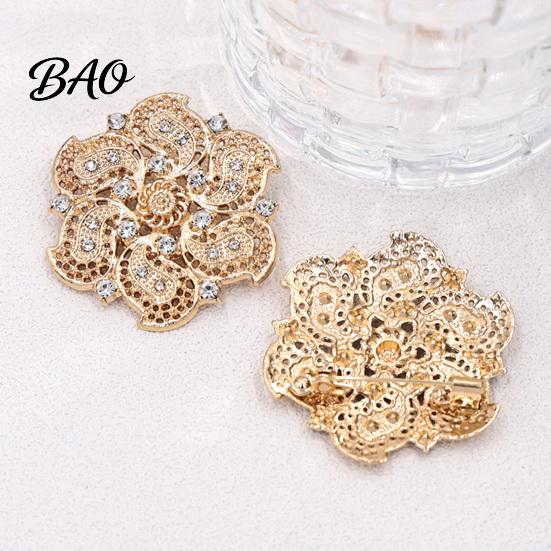 Oxidation Resistant Pins Retro Rhinstone Flower Brooch for Women, Golden Plated Alloy Floral Tone Pin Lapel Pin, Clothing Jewelry Accessories Wedding