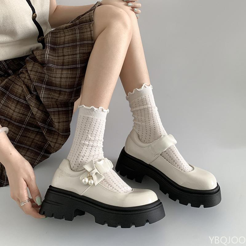 Fashion Black thick sole height increasing small leather shoes women's new round toe shallow mouth simple comfortable single shoe