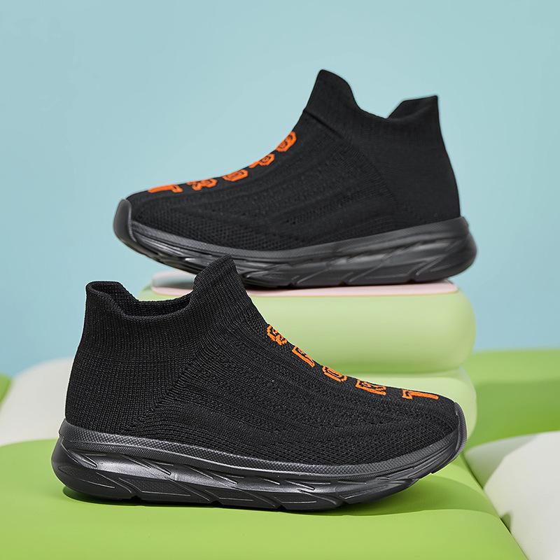 Breathable Flyknit Slip-on Children's Sports Shoes