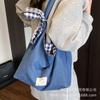 Korean Version Ins Trendy Casual Tote Bag 2025 New Fashion Plaid Large-capacity Shoulder Bag Commuter Armpit Bag