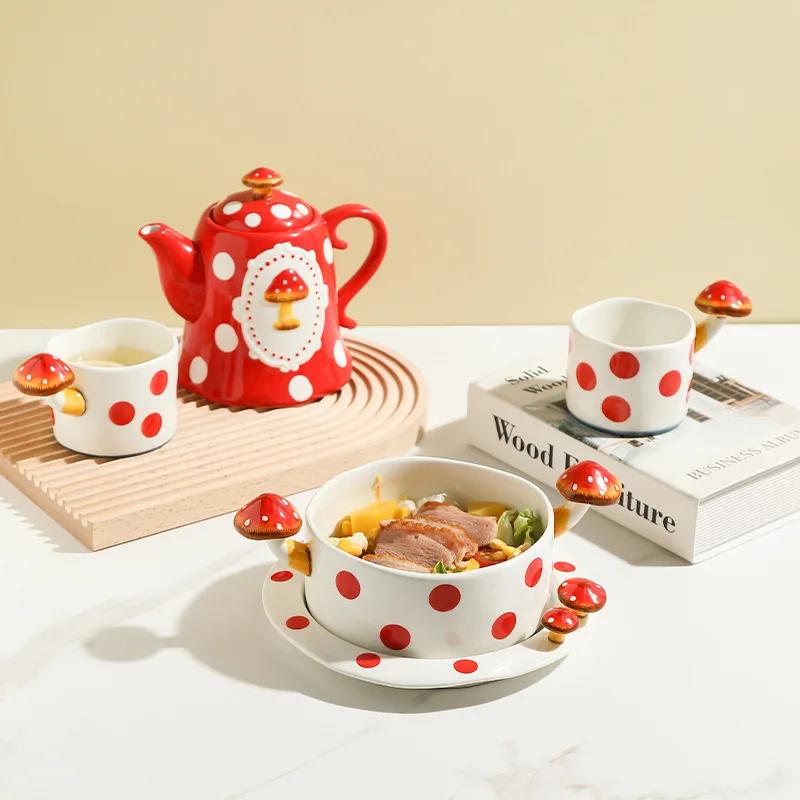 Ceașă drăguță din ceramică cu ciuperci Cana din ceramică, cafea, cu lapte, ceainic drăguț, farfurie, veselă lucrată manual, decorațiuni pentru petreceri, cadouri