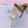 Alloy Feminine Ear Studs For Women With Geometric Circle Design And Fashion